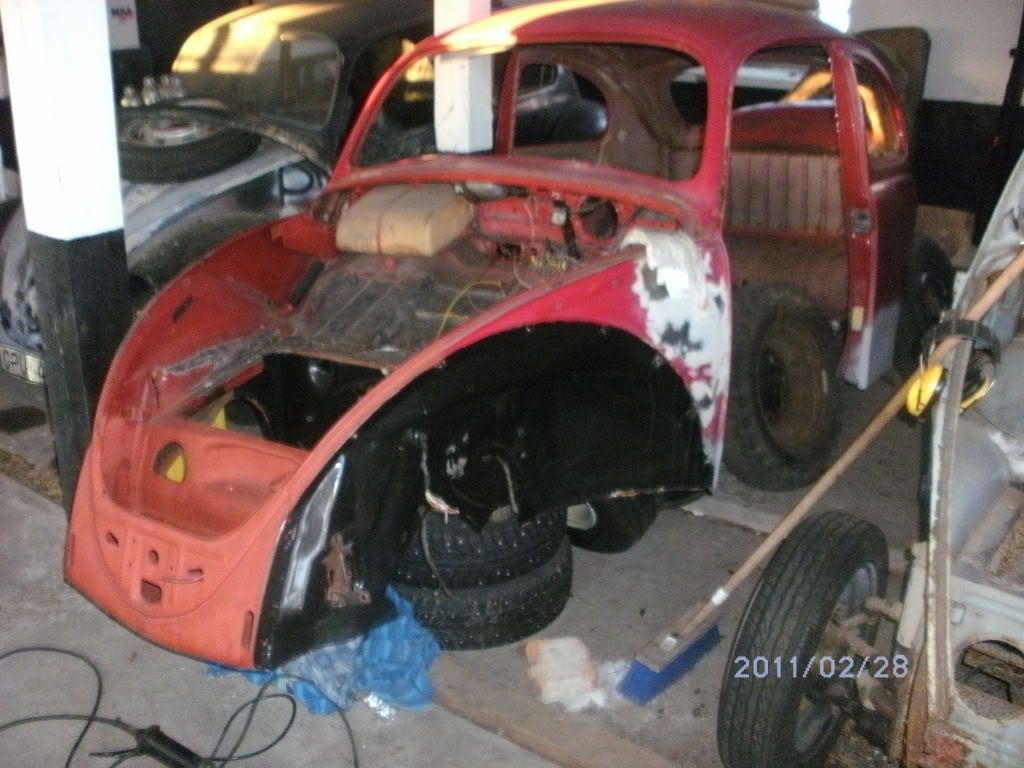 http://i1190.photobucket.com/albums/z455/vw_oval_1957/PICT0057.jpg