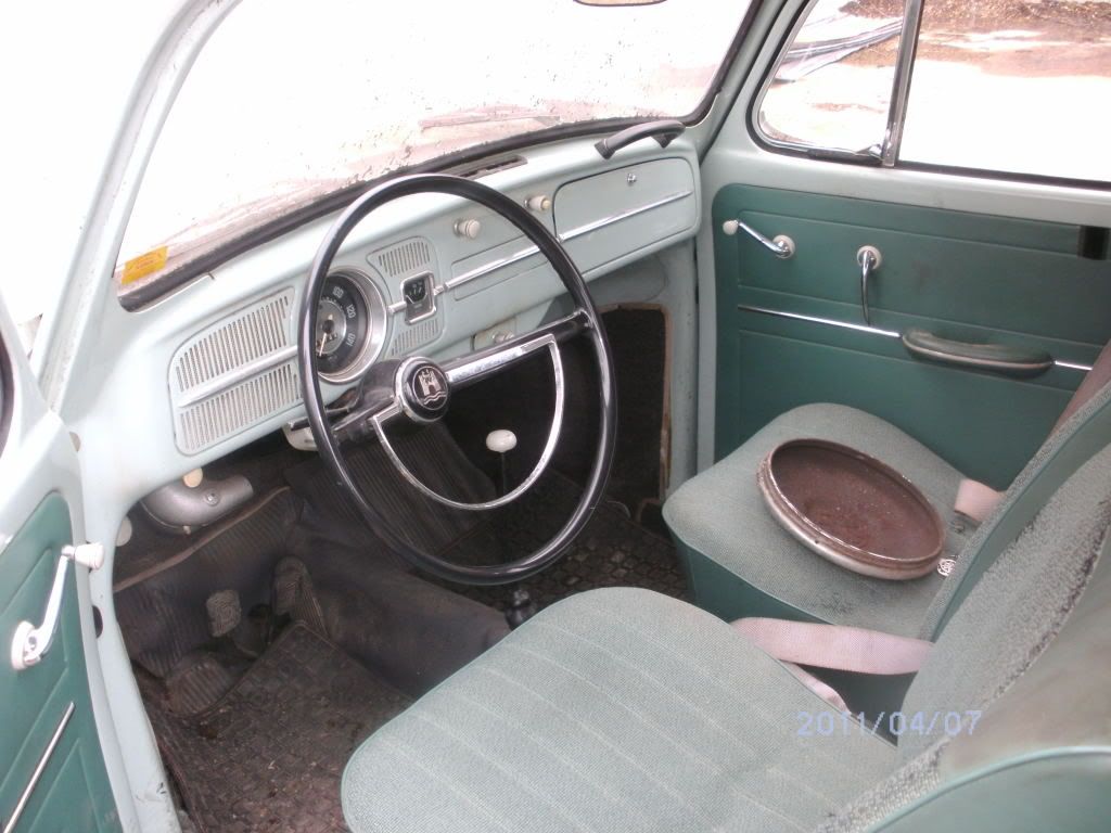http://i1190.photobucket.com/albums/z455/vw_oval_1957/PICT0079.jpg