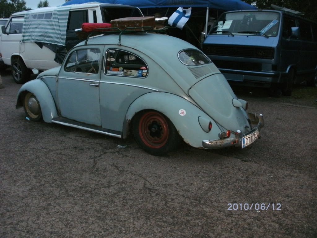 http://i1190.photobucket.com/albums/z455/vw_oval_1957/PICT0173.jpg