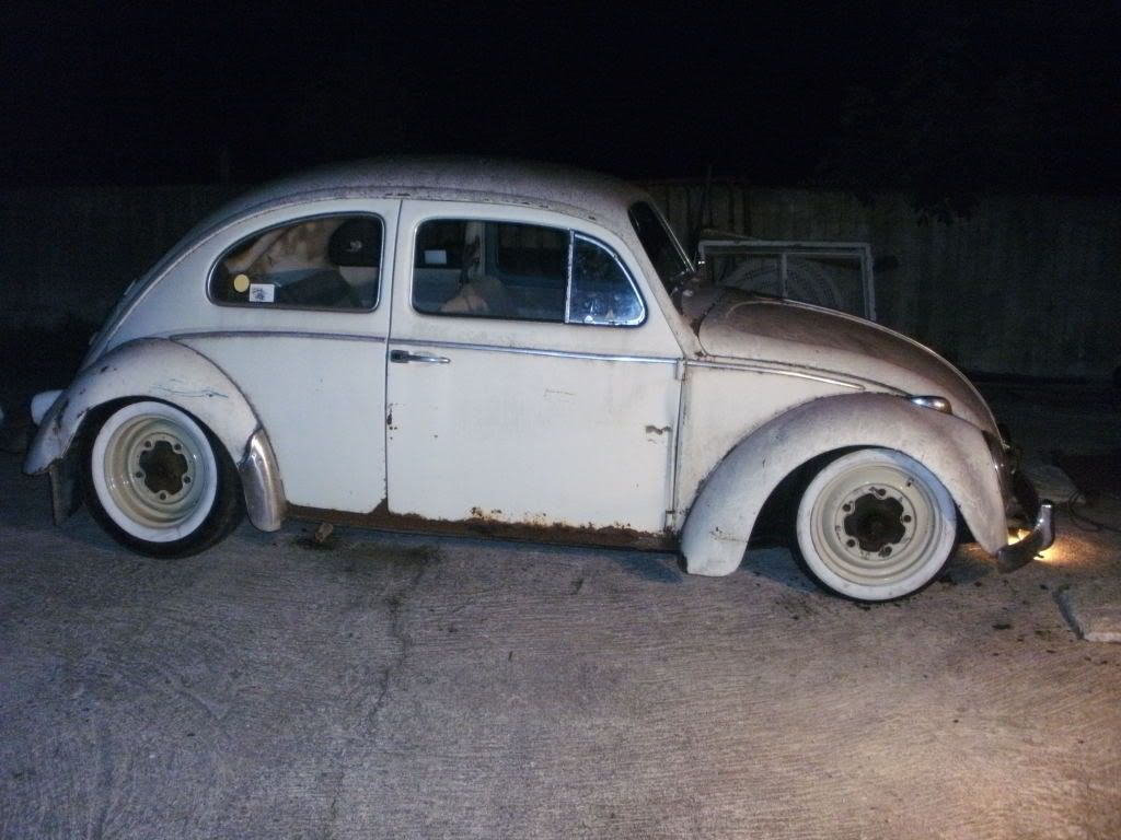 http://i1190.photobucket.com/albums/z455/vw_oval_1957/PICT0322-1.jpg