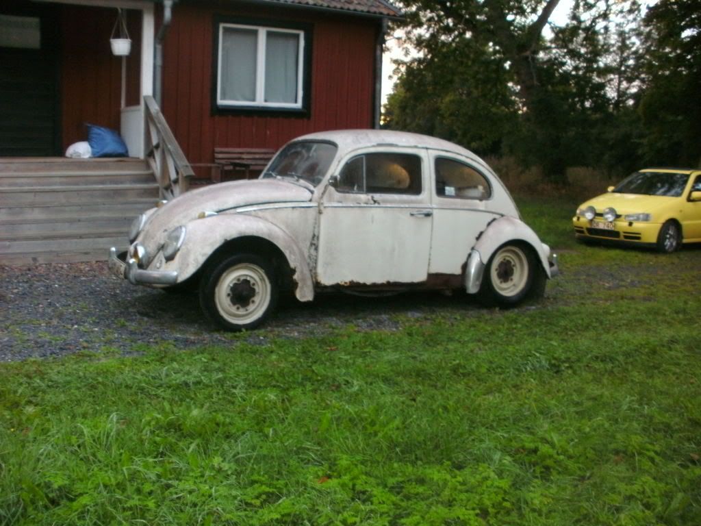 http://i1190.photobucket.com/albums/z455/vw_oval_1957/PICT0323.jpg