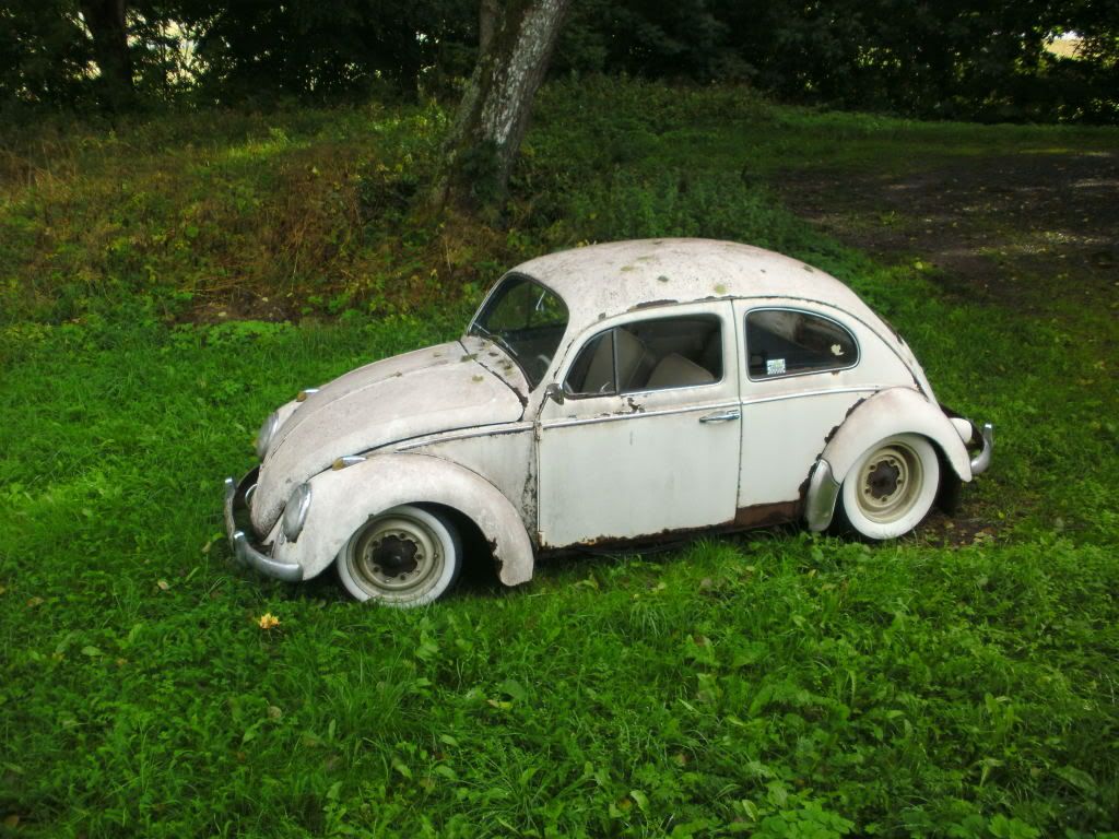 http://i1190.photobucket.com/albums/z455/vw_oval_1957/PICT0330.jpg