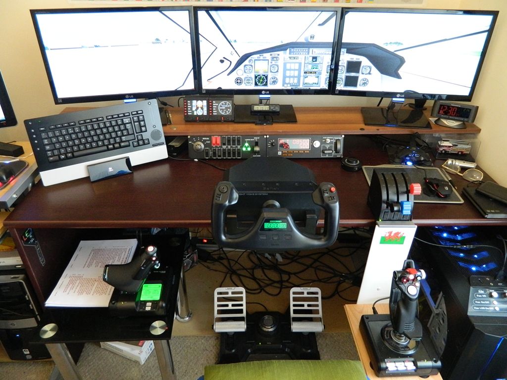 cockpit1.jpg