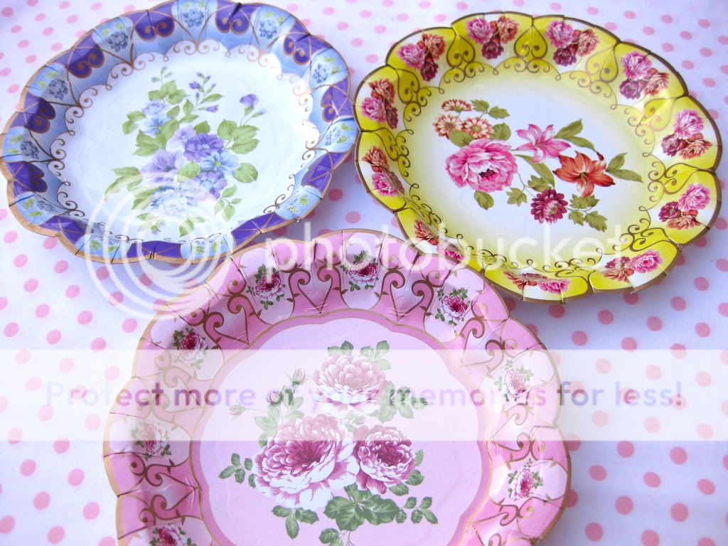 SHABBY VINTAGE CHIC FLORAL UTTERLY SCRUMPTIOUS TEA CAKE PLATES 